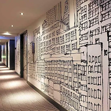 Hotel Radisson Blu Aqua Hotel, 4*