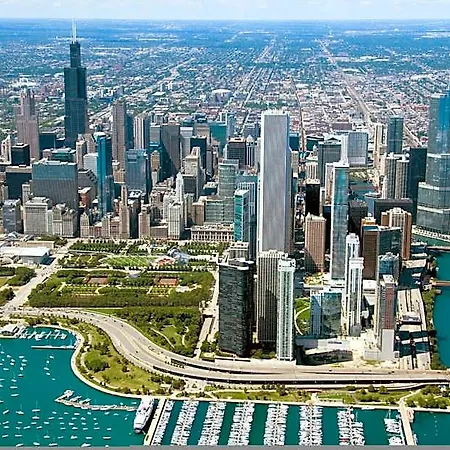 Radisson Blu Aqua Hotel, 4* Chicago