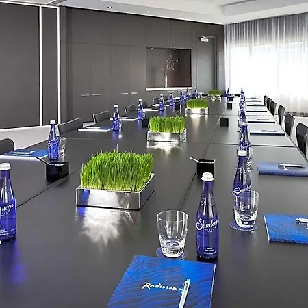 Hotel Radisson Blu Aqua Hotel,