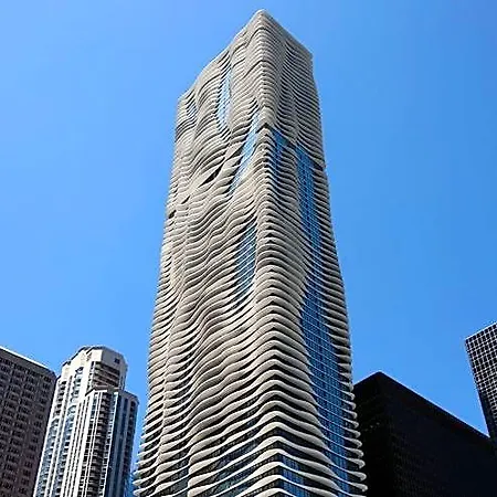 Radisson Blu Aqua Hotel, 4* Chicago