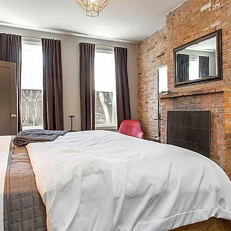 Wicker Park Bed & Breakfast