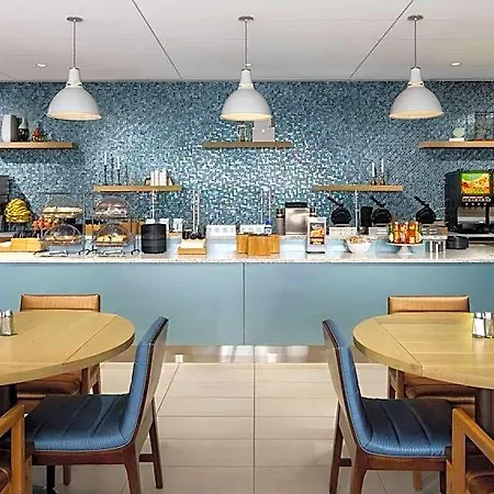 Springhill Downtown/river North 3* Chicago