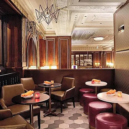Hotel The Blackstone, Autograph Collection Chicago