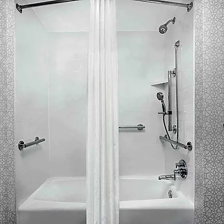 Hampton & Chicago-downtown Hotel 3*