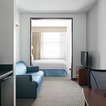 River Hotel 4*