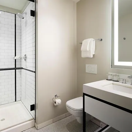 Arlo Hotel 4*