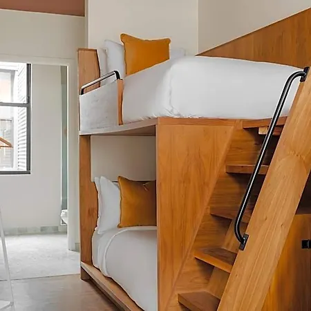 Found Hotels, Chicago, Series By Marriott Chicago