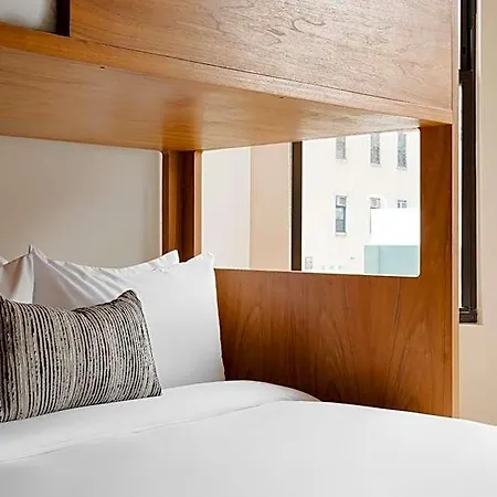 Hotel Found Hotels, Chicago, Series By Marriott Chicago