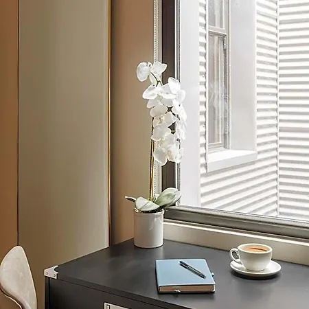 Hotel Found Hotels, Chicago, Series By Marriott 3*