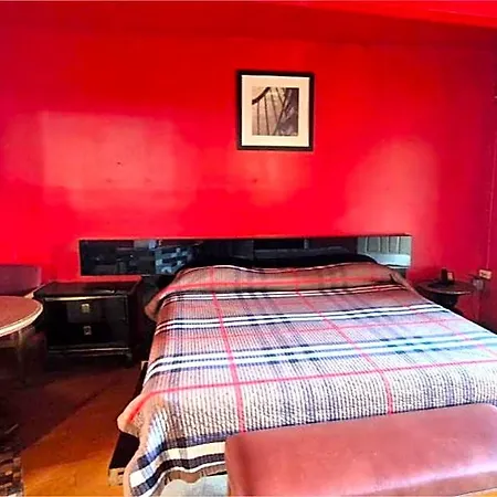Saratoga By Capital O Near Midway Airport Il Hotel 2*