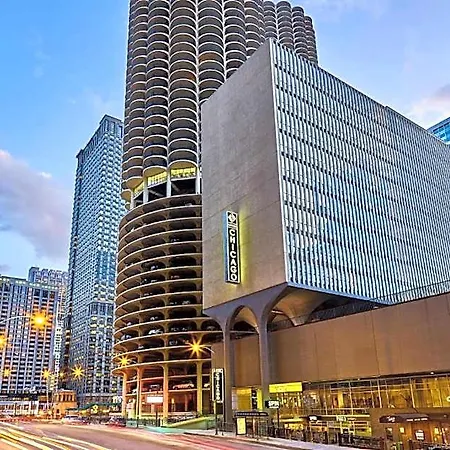 Chicago, Autograph Collection