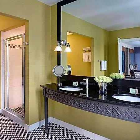 Chicago, Autograph Collection Hotel Chicago