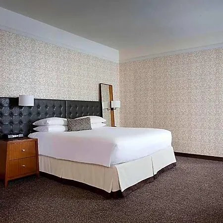 Hotel Chicago, Autograph Collection Chicago