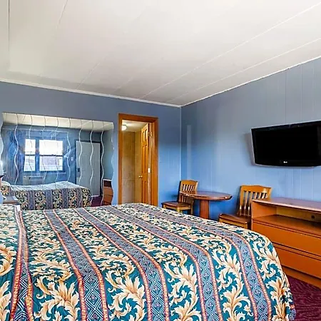 Admiral By Oyo I-94 Hotel 3*