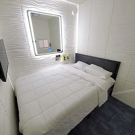 Hotel Bnb Hotel 2*
