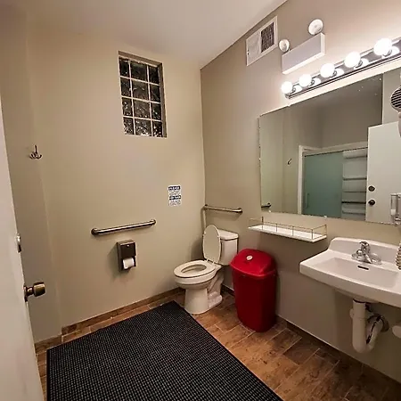 Hotel Bnb Hotel Chicago