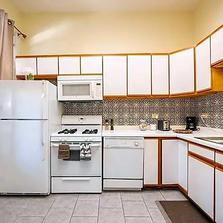 Apartment Lincoln Park 3 Bedroom Penthouse *