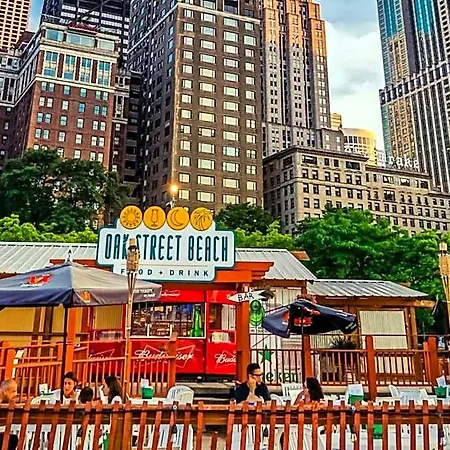 Level Old Town Hotel Chicago