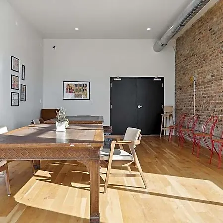 Logan Square Sro Hotel