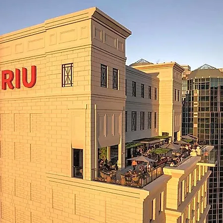 Riu Plaza Hotel Chicago