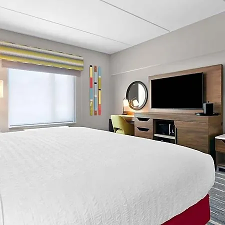 Hotel Hampton & Medical District Uic 3*