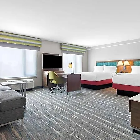 Hotel Hampton & Medical District Uic 3*