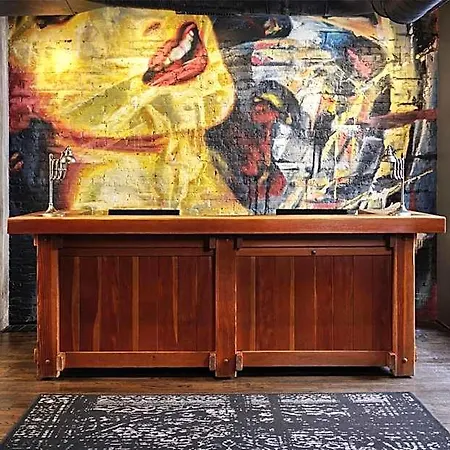 Acme Chicago, Outset Collection By Hilton