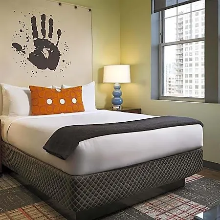 Acme Chicago, Outset Collection By Hilton Hotel 4*