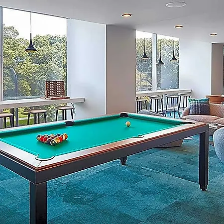 Hotel Sentral Michigan Avenue 3*