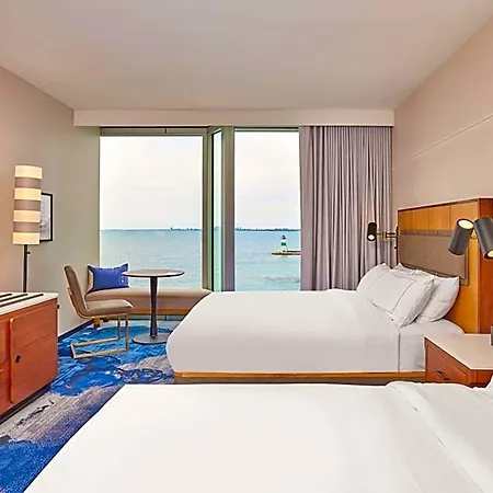 Sable At Navy Pier Chicago, Curio Collection By Hilton Hotel 4*