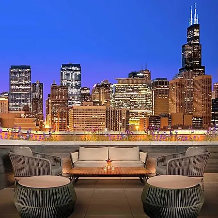 Nobu Hotel 5*