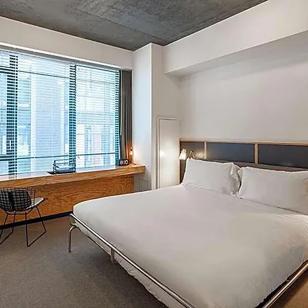 Hotel The Emily Chicago
