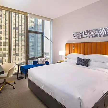 Arlo Chicago