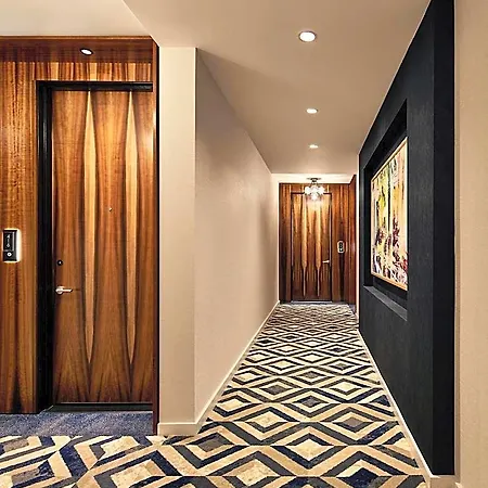 Hotel Sophy Hyde Park 4*