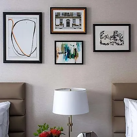 Claridge House Chicago, Tapestry Collection By Hilton Chicago