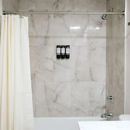 Apartment Modern 1br W/ Workspace Near O'hare Chicago