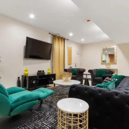 Modern 3br Near United Center * Chicago