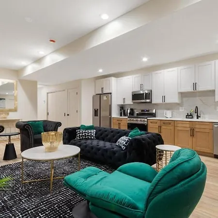 Modern 3br Near United Center Apartment *