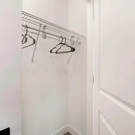 Apartment Welcome To Our Charming 2bd 2ba Pilsen *