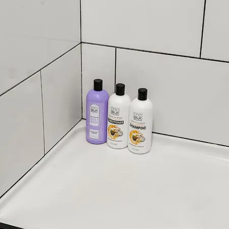 Apartment Welcome To Our Charming 2bd 2ba Pilsen *