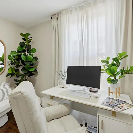 Holiday home Arcade • Theater • Gym • Office • Sleeps 15 *