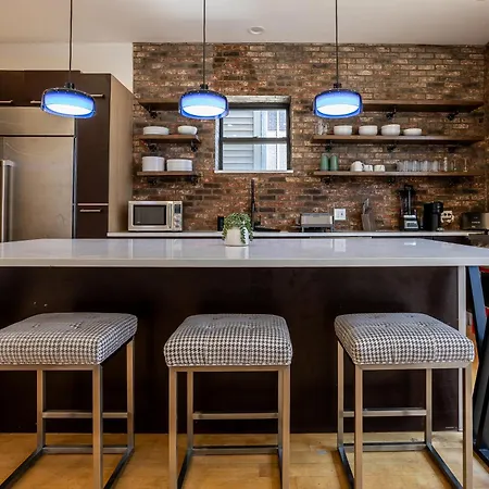 5-bedroom House In Pilsen Near Medical District * Chicago
