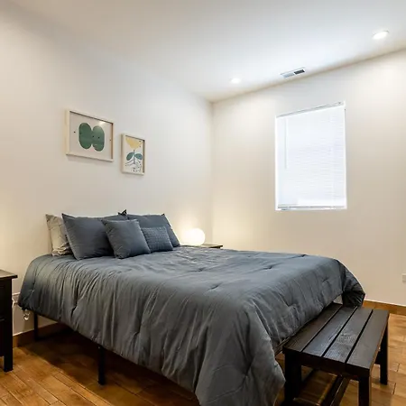 5-bedroom House In Pilsen Near Medical District * Chicago