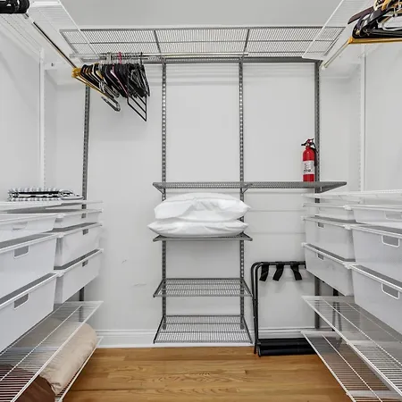 Charming Andersonville Coach House 3br 2,5ba Townhouse * Chicago