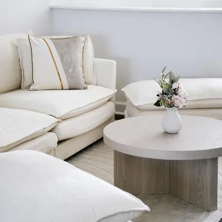 Holiday home Theater • Game • Gym • Firepit • 4br Chicago