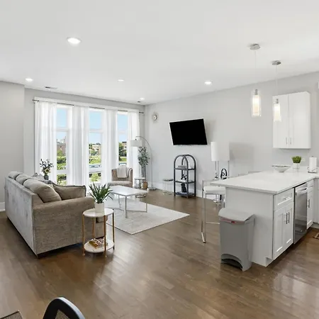 Apartment Elegant Oasis 2 Bed 2 Bath Near Downtown And United Center *