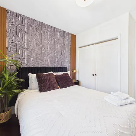 Peaceful Boho Retreat Free Private Parking Chicago
