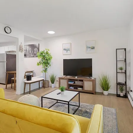 Stylish 1br,1ba Near In Rogers Park Free Parking *