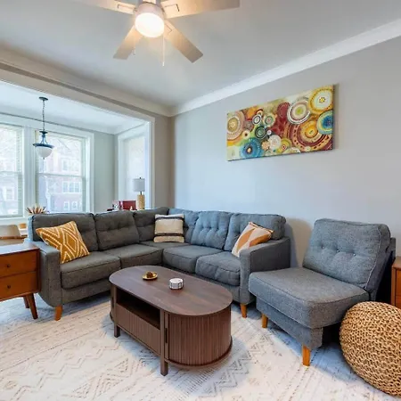 Modern 2br Avondale With Free Parking Near Cta *