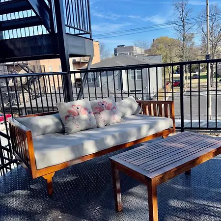2br2b Of Chicago, Hyde Park, Woodlawn, Chicago